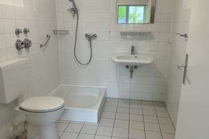 Senioren aufgepasst! Günstige 2-Zimmer-Wohnung mit WBS – nur für Mieter ab 60 Jahren! – Buntentorsteinweg 114, 28201 Buntentor, Bremen – Vorschaubild 4
