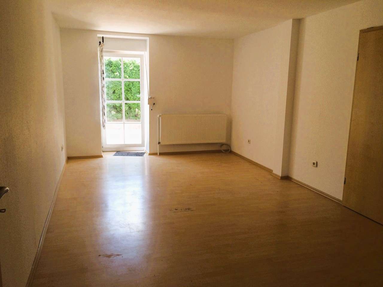 Immobilie in Bad Liebenzell - *Anleger aufgepasst: 2-Zi-Whg., vermietet, 4,8 % Rendite, Terrasse, PKW-Stellplatz in Möttlingen* - Bild 2