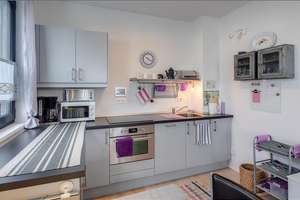 Möbliert: Großzügige 2-Zimmer Wohnung mit Einzelstellplatz – 81925 Oberföhring, München – Vorschaubild 6