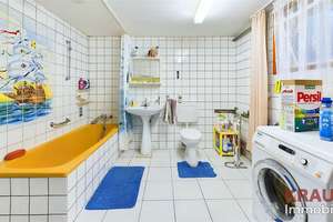 *Familienglück im großen Einfamilienhaus* mit schönem Garten und Doppelgarage – Die vollständige Adresse der Immobilie erhältst du vom Anbieter., 84177 Gottfrieding – Vorschaubild 26