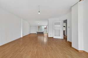 Bezugsfreie, große 2-ZKBB mit Blick über den Dächern von PF-City – Westliche-Karl-Friedrich-Straße 43, 75172 Innenstadt, Pforzheim – Vorschaubild 8