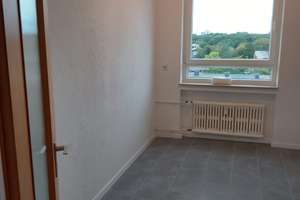 Ansprechende 3-Zimmer-Wohnung mit Balkon in Duisburg – Weissdornstraße 26, 47269 Großenbaum, Duisburg – Vorschaubild 8