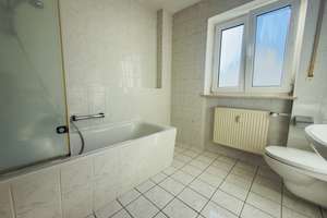 Charmante 2-Zimmer Wohnung mit Balkon, EBK und TG-Stellplatz – 85368 Moosburg an der Isar – Vorschaubild 11