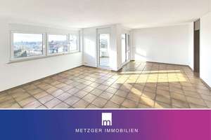 Helle & bezugsfreie 4,5-Zimmer-Wohnung mit Balkon – Fantastischer Blick über Esslingen
