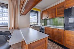 Modernes Apartment mit Weitblick im Mundsburg Tower – Die vollständige Adresse der Immobilie erhältst du vom Anbieter., 22083 Barmbek-Süd, Hamburg – Vorschaubild 1