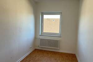 2,5 Zimmerwohnung mit kleinem Balkon – Woermannstraße 4, 24149 Neumühlen-Dietrichsdorf, Kiel – Vorschaubild 5