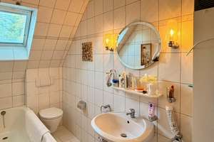 Wickrath: Gepflegtes Reihenmittelhaus in gefragter Lage – Die vollständige Adresse der Immobilie erhältst du vom Anbieter., 41189 Wickrath-Mitte, Mönchengladbach – Vorschaubild 22