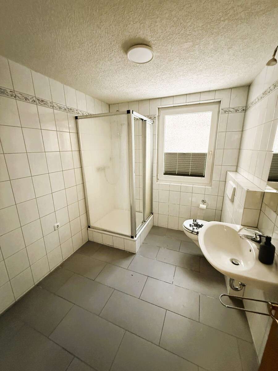 Immobilie in Springe - Resthof mit Geschichte – außergewöhnliches Raumangebot für Mehrgenerationenwohnen und individuelle L - Bild 3