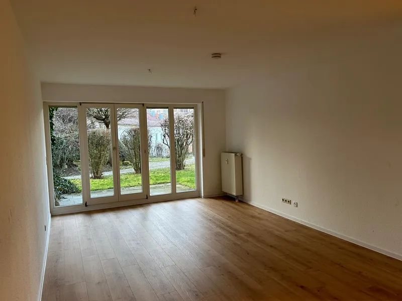 2BR Ground Floor Apartment – Böblingen – Terrace