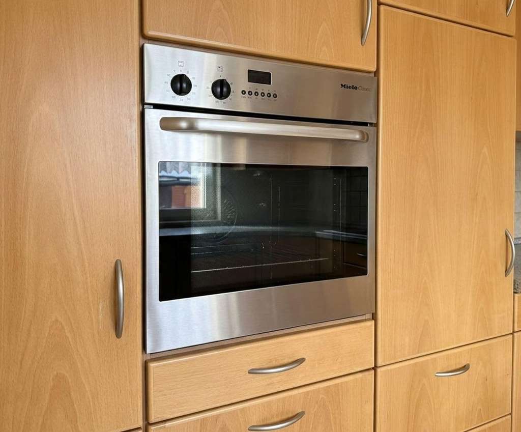 Immobilie in Bad Dürrheim - Ein Haus - Drei Profite: Selbst einziehen, teuer vermieten, Ausbau-Reserve nutzen - Bild 3