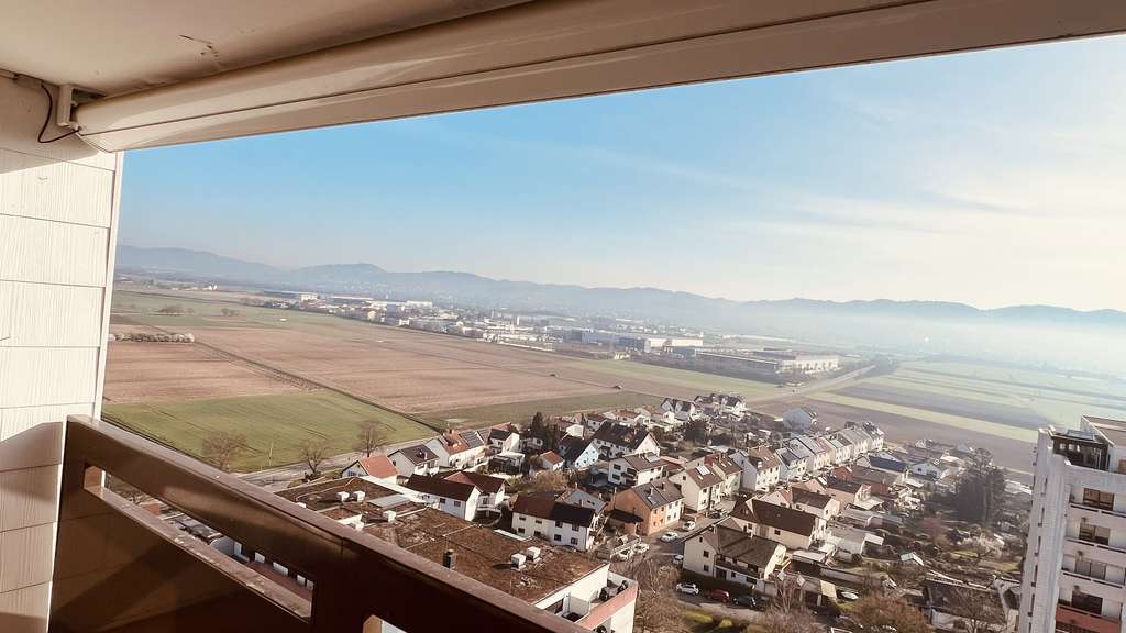 Immobilie in Heddesheim - 4 Zimmer Skyline-Feeling über den Dächern von Heddesheim - Bild 0