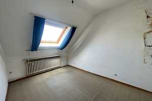 Handwerkerhände gesucht! Solide Substanz vorhanden. – Hovener Straße 9, 41066 Mönchengladbach – Vorschaubild 8