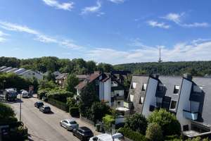 Hochwertige 4-Zimmer  Wohnung 118 m² mit Rundum-Licht,  2 Balkonen, Garage  in Stuttgart-Sillenbuch – Die vollständige Adresse der Immobilie erhältst du vom Anbieter., 70619 Sillenbuch (Ortsteil), Stuttgart – Vorschaubild 3