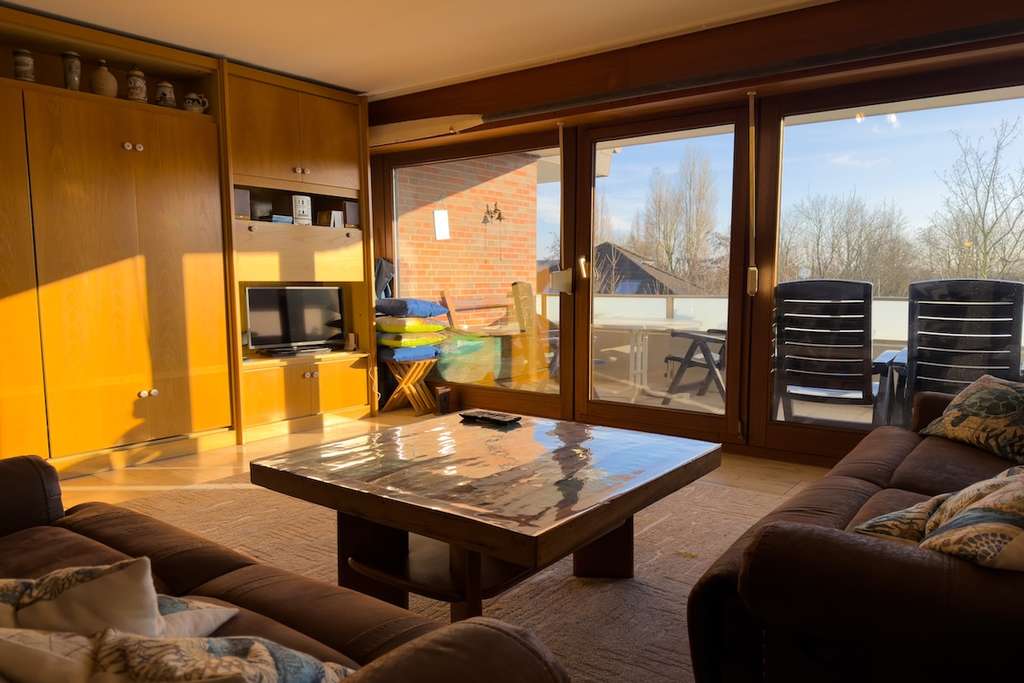 Immobilie in Butjadingen - Mehr Sonne, mehr Komfort: Gepflegte Ferienwohnung mit Sonnenloggia und Tiefgarageneinstellplatz! - Bild 2