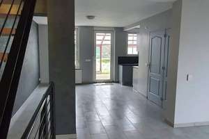 Doppelhaushälfte mit Garage direkt an der Grenze zu Saarbrücken in FRANKREICH/STIRING WENDEL