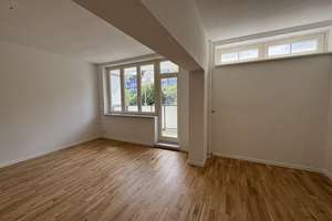 Hochwertig Renoviert: Freies 1,5-Zimmer-Apartment mit Balkon – Otto-Suhr-Allee 114, 10585 Charlottenburg, Berlin – Vorschaubild 12