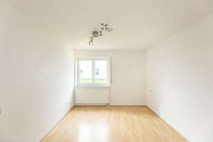 Helle 3-Zimmer-Wohnung im Erdgeschoss mit Balkon und direktem Gartenzugang – Die vollständige Adresse der Immobilie erhältst du vom Anbieter., 89233 Neu-Ulm – Vorschaubild 16