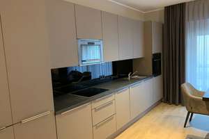 Stilvolle 4-Zimmer-Wohnung mit Möblierung in Wiesbaden – Bärenstr. 1-3, 65183 Mitte, Wiesbaden – Vorschaubild 5