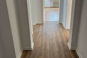 Schöne 3,5-Zimmer-Wohnung in Wuppertal – Augustastraße 55, 42119 Elberfeld, Wuppertal – Vorschaubild 12