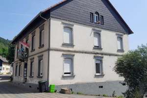 Mehrfamilienhaus mit 5 Wohnungen, Anbau und Bauplatz – Die vollständige Adresse der Immobilie erhältst du vom Anbieter., 67749 Offenbach-Hundheim – Vorschaubild 2
