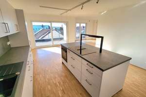 +++NU-Burlafingen, 
3-Zi.-Penthouse, 
137,09 m² Wfl.,  
Aufzug in die Wohnung, 
Küche, 2 TG-Stpl – Die vollständige Adresse der Immobilie erhältst du vom Anbieter., 89233 Neu-Ulm – Vorschaubild 18