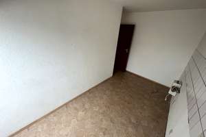 Moderne, helle Dachgeschosswohnung in ruhiger Seitenstraße von Duisburg-Röttgersbach – Bilsestr. 23, 47169 Röttgersbach, Duisburg – Vorschaubild 23