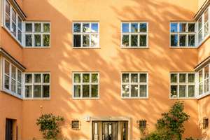 Unsanierte helle 3-Zi-Altbauwohnung mit Wintergarten in Schöneberg mit viel Potenzial – Rubensstrasse 7, 12159 Schöneberg, Berlin – Vorschaubild 10