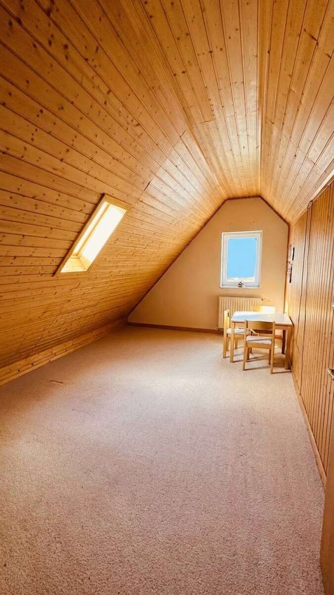 Immobilie in Warmensteinach - Panoramablick im Fichtelgebirge – gepflegte Dachgeschosswohnung in ruhiger Wohnlage - Bild 1