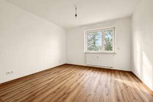 SOFORT FREI: 3-Zimmer, großer Balkon, neue Einbauküche in HOCHZOLL – Die vollständige Adresse der Immobilie erhältst du vom Anbieter., 86163 Hochzoll-Nord, Augsburg – Vorschaubild 8