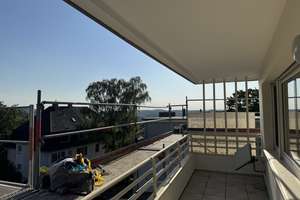 2-Zimmer-Wohnung mit Balkon und Garage im beliebten Zooviertel