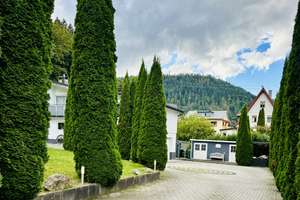 Freistehendes Einfamilienhaus mit Einliegerwohnung am Waldrand mit großzügigem Garten – Die vollständige Adresse der Immobilie erhältst du vom Anbieter., 75323 Bad Wildbad – Vorschaubild 3