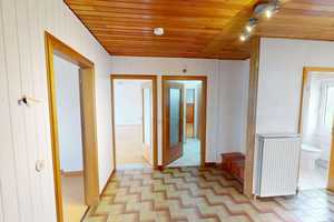 Gepflegtes Einfamilienhaus mit viel Platz und großem Grundstück in Limburg-Süd (Blumenrod) – Zeppelinstraße 19, 65549 Limburg-Weilburg (Kreis) – Vorschaubild 29