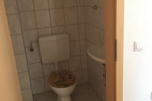 Schöne und gut geschnittene 3-Zimmer-Dachgeschosswohnung in Remscheid – Stauffenbergstraße 19, 42857 Vieringhausen, Remscheid – Vorschaubild 5