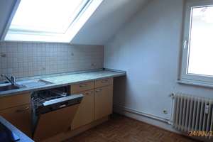 + Freistehendes Haus mit Ausbaureserven in beliebter Lage Arheilgen mit großem Garten und Garagen + – Die vollständige Adresse der Immobilie erhältst du vom Anbieter., 64289 Arheilgen, Darmstadt – Vorschaubild 24