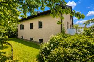 Charmantes Dreifamilienhaus in ruhiger Lage von Oberdürrbach – Die vollständige Adresse der Immobilie erhältst du vom Anbieter., 97080 Dürrbachtal, Würzburg – Vorschaubild 5