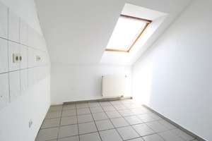 Zwei Ebenen, viele Möglichkeiten – Maisonette mit Entwicklungschance in Mönchengladbach-Holt – Die vollständige Adresse der Immobilie erhältst du vom Anbieter., 41069 Holt, Mönchengladbach – Vorschaubild 7