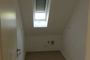 großzügige Wohnung im Stuttgarter Westen mit großem Balkon und Einbauküche, komplett saniert – Die vollständige Adresse der Immobilie erhältst du vom Anbieter., 70193 Kräherwald, Stuttgart – Vorschaubild 7
