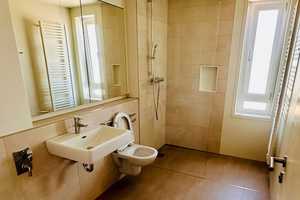 Traumhafte 2-Zimmer Penthouse-Wohnung in Heilbronn Hochgelegen mit Einbauküche – Manfred-Weinmann-Ring 10, 74078 Heilbronn – Vorschaubild 8