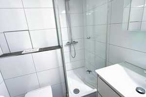 Geschmackvolle, möblierte 1-Zimmer-Wohnung mit Balkon in Stuttgart West – Rötestraße 13, 70197 Stuttgart – Vorschaubild 4