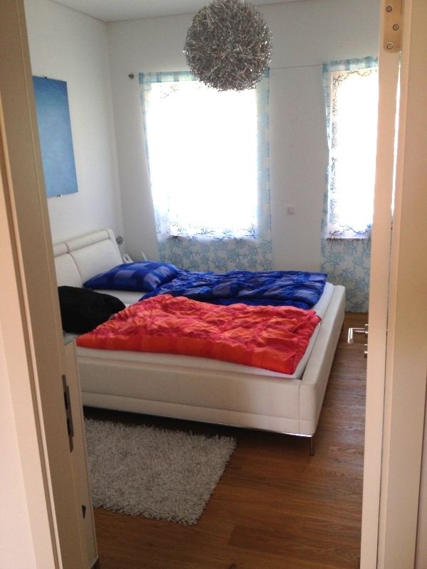 3-Zimmerwohnung in feinster Lage...V-E-R-M-I-E-T-E-T... image