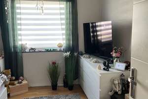 Mettenhof: Wohnung in gepflegtem Zustand mit 4 Zimmern und Loggia – Seelandweg 1, 24109 Mettenhof, Kiel – Vorschaubild 12