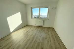 Gemütliche 3-Zimmer-Etagenwohnung mit großem Balkon in Wolfsburg – Lüneburger Ring 18, 38448 Vorsfelde, Wolfsburg – Vorschaubild 10