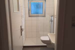 Sanierte 2-Zimmer-Wohnung mit Sonnenbalkon – Die vollständige Adresse der Immobilie erhältst du vom Anbieter., 40468 Unterrath, Düsseldorf – Vorschaubild 10