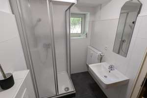Top-Lage Oberstadt Siegen-Giersberg: Frisch sanierte 2 1/2 Zimmer Wohnung – Die vollständige Adresse der Immobilie erhältst du vom Anbieter., 57072 Siegen, Siegen – Vorschaubild 16
