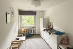 Vielseitige Liegenschaft mit 3 Häusern, 8 Wohneinheiten und großem Grundstück  Schlangenbad – Die vollständige Adresse der Immobilie erhältst du vom Anbieter., 65388 Schlangenbad – Vorschaubild 6
