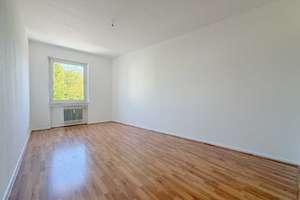 Düsseldorf-Grafenberg: Lichtdurchflutete 3-Zimmer-Wohnung in zentraler Lage – Grafenberger Allee 360, 40235 Grafenberg, Düsseldorf – Vorschaubild 3