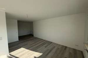 Frisch sanierte 2-Zimmer-Wohnung mit großem Sonnenbalkon in Münster – Goethestraße 128, 64839 Münster – Vorschaubild 2
