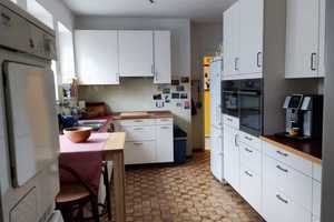 Geräumiges, preiswertes 10-Zimmer-Einfamilienhaus mit EBK in Köln Rodenkirchen – Gneisenaustraße 10, 50996 Köln – Vorschaubild 10