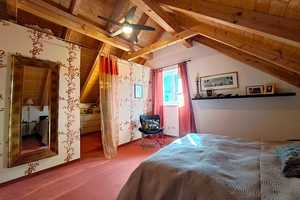 Vielfältig nutzbares Haus für 1 bis 2 Familien mit sehr großem Grundstück – Landshut (Kreis) – Vorschaubild 8