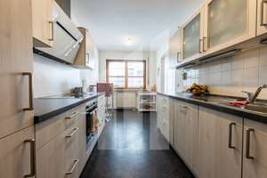 Wohnen mit Charakter: 3-Zimmer-Wohnung in Augsburg-Hochzoll – Die vollständige Adresse der Immobilie erhältst du vom Anbieter., 86163 Hochzoll-Nord, Augsburg – Vorschaubild 3
